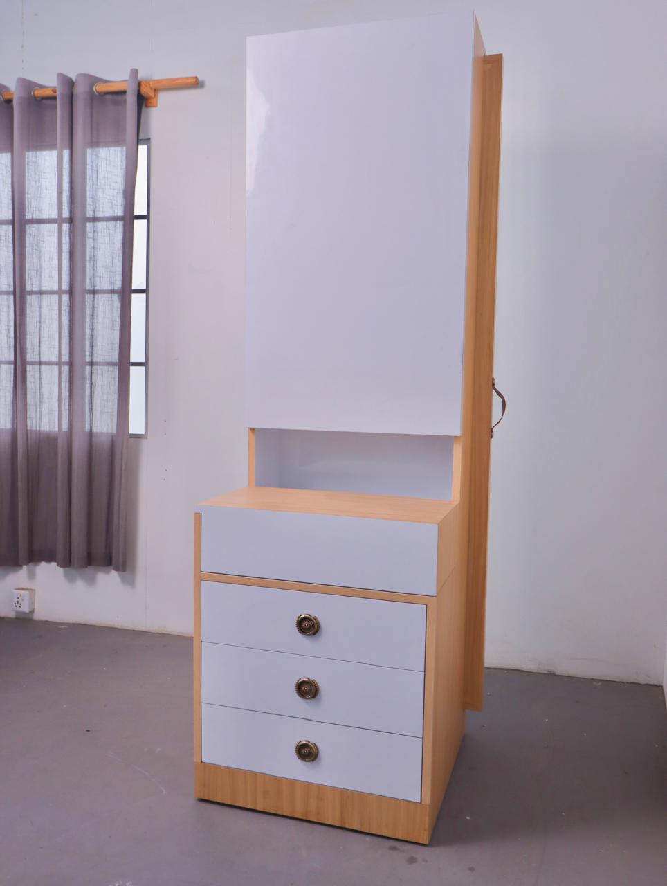 Seema Dressers